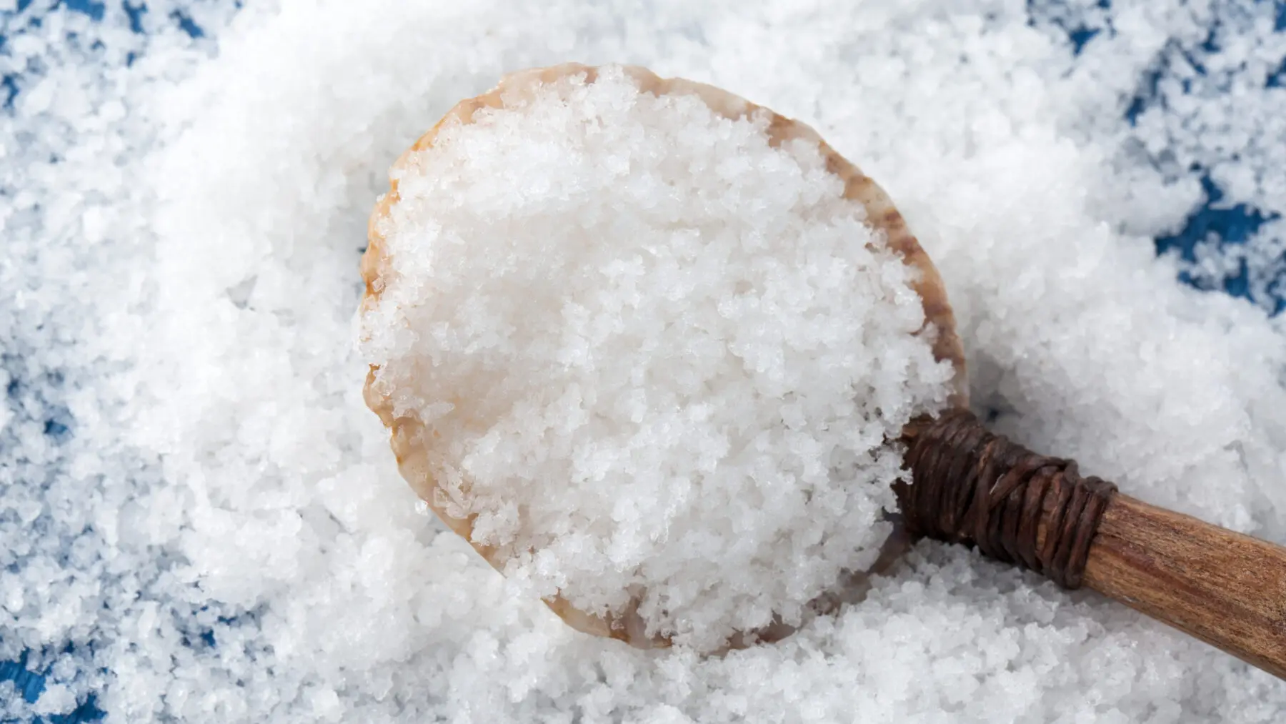 Fleur de sel crystals